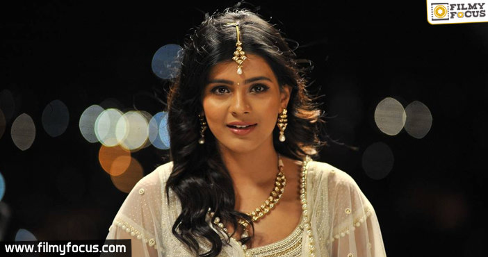 Hebah Patel as an ‘Angel’