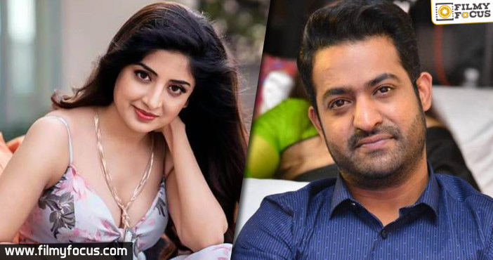 Poonam Kaur Supports Ntr Fans