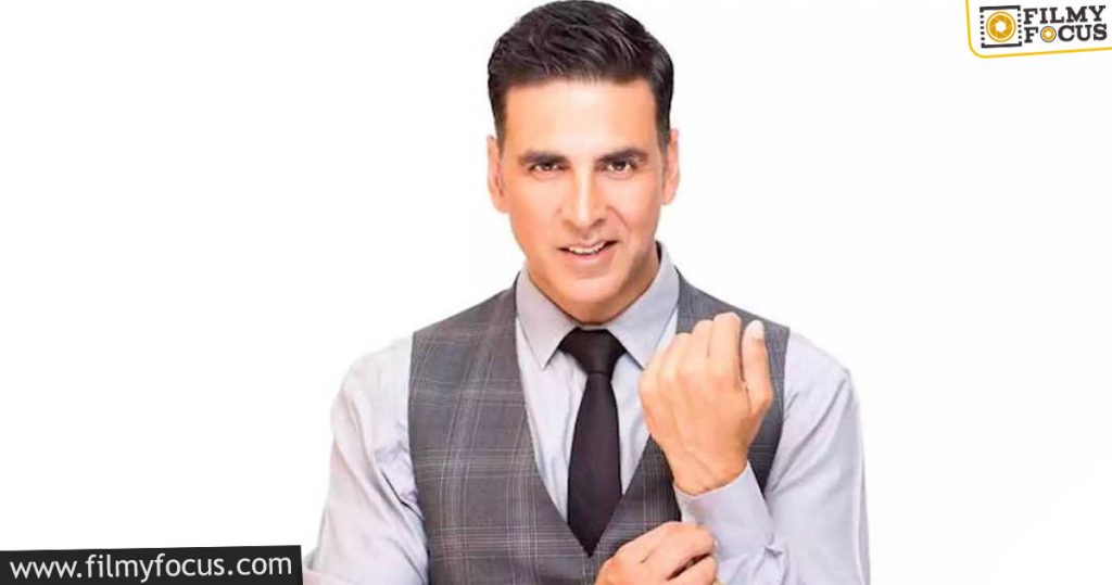 Akshay Kumar's Bell Bottom Team Flies To Scotland