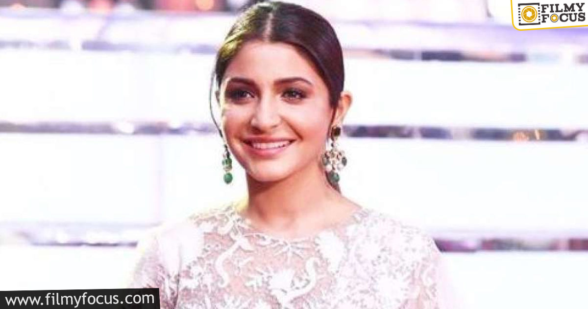 Anushka Sharma hits back sixer for against Gavaskar’s distasteful remarks!