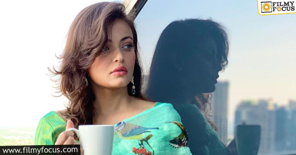 The Forgotten Actress Goes Bold In Her Web Series Debut