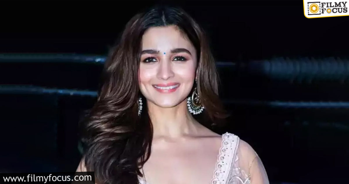 Alia Bhatt to fly Hyderabad very soon