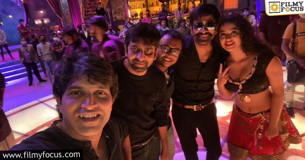 Krack Mass Item Number Loading With Rgv Heroine