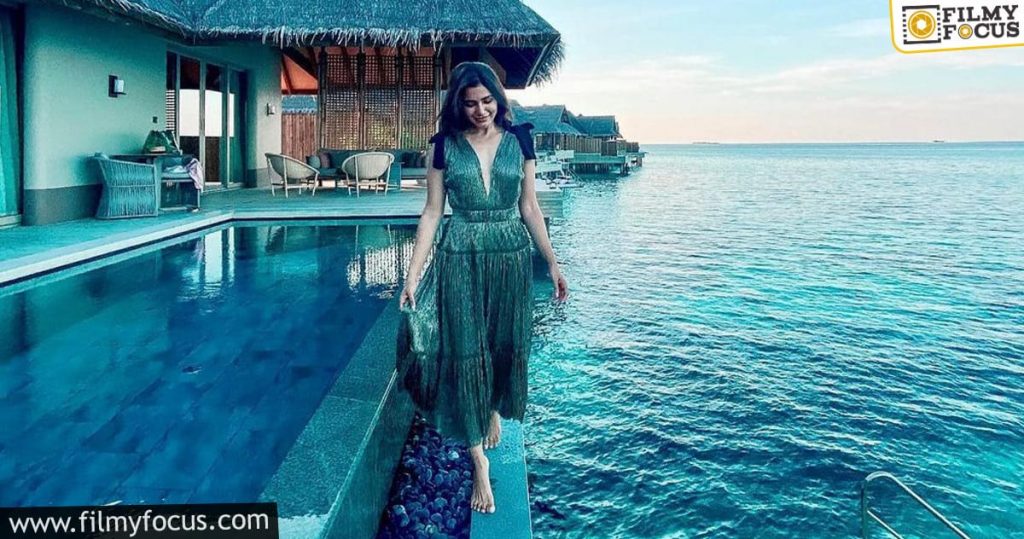 Samantha's Naughty Caption, No Bikini Shoot