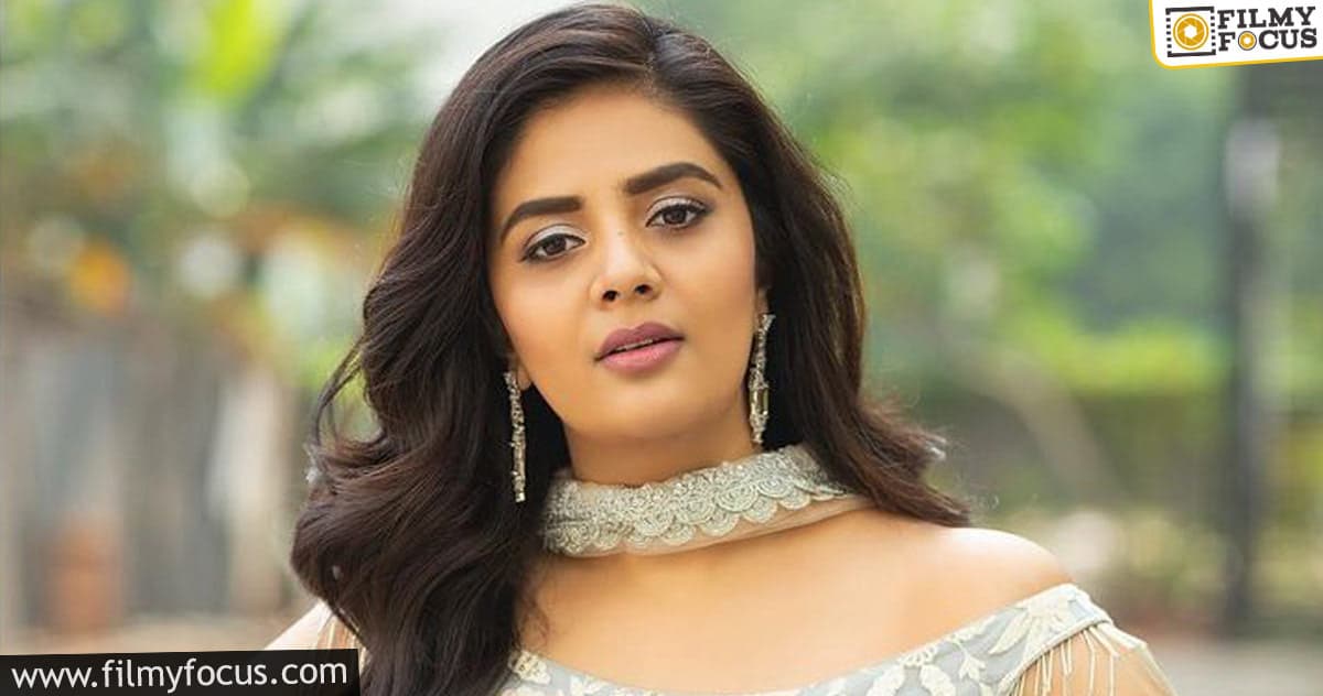 Sreemukhi is finally in love?