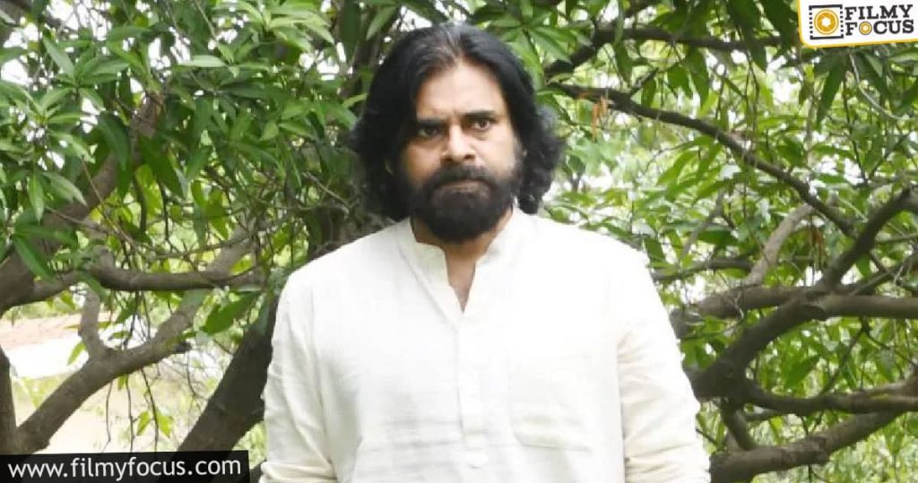 Pawan Kalyan Balancing Movies And Politics Gracefully
