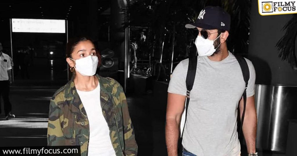 Alia Bhatt Returns India Along With Ranbir