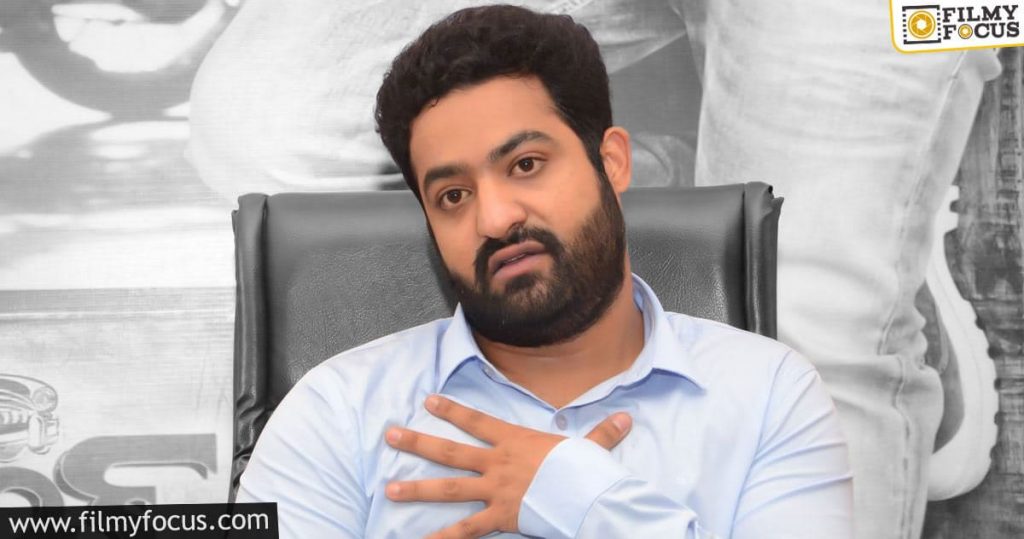 Ntr Fans Breath Fire On Pawan Kalyan