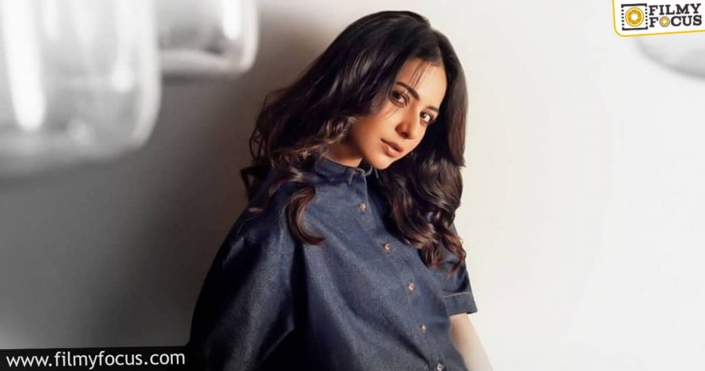 Rakul Preet Joins Ayyushman For Script Reading Sessions