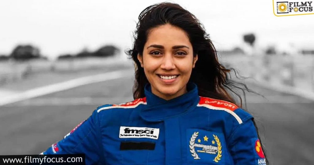 noted heroine is next to ajith and naga chaitanya