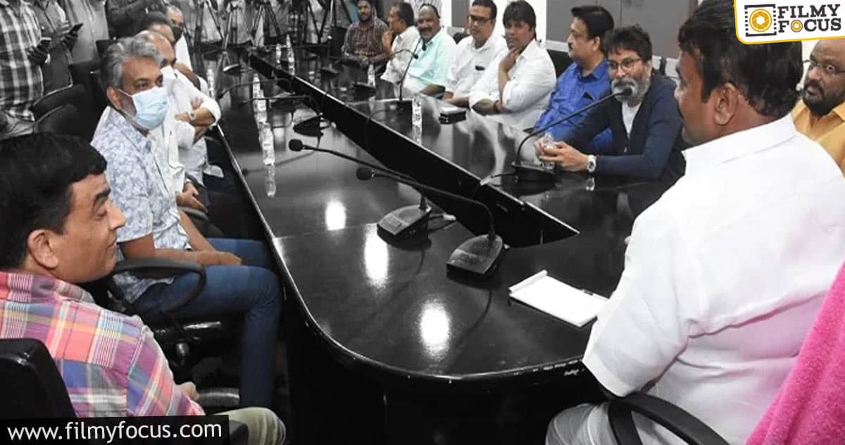 Tollywood celebrities meet Talasani, to meet Jagan very soon