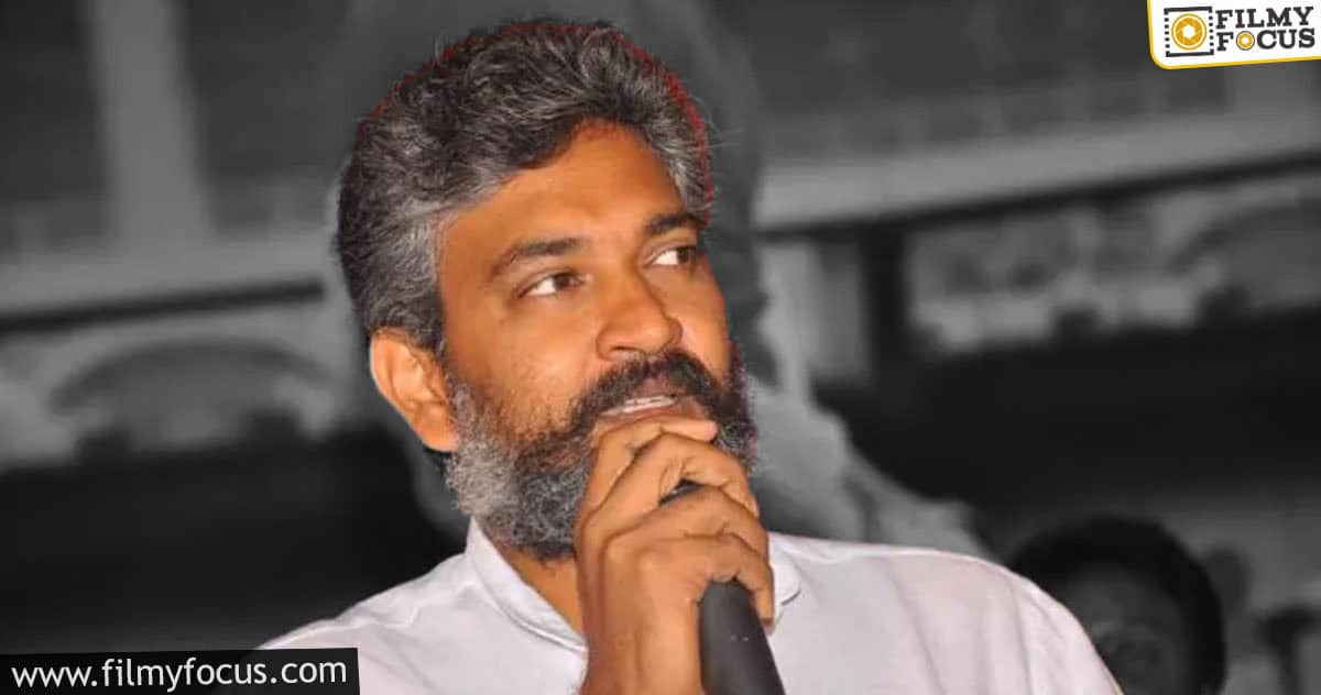 Rajamouli steps into Big B’s shoes!