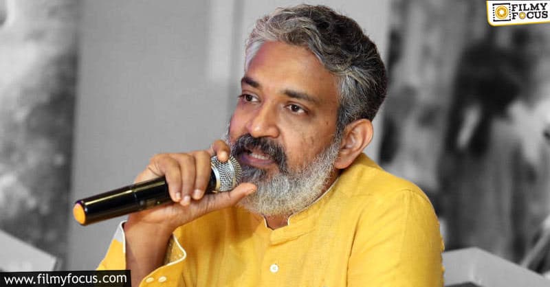 Rajamouli planning an international release for Mahesh?