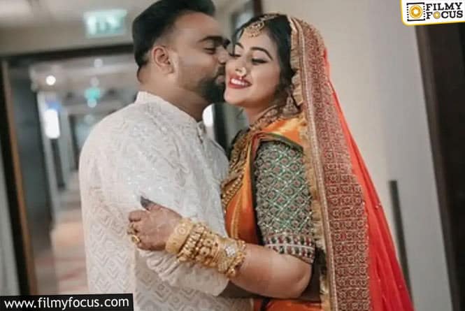 Akhanda Actress Announces her Pregnancy