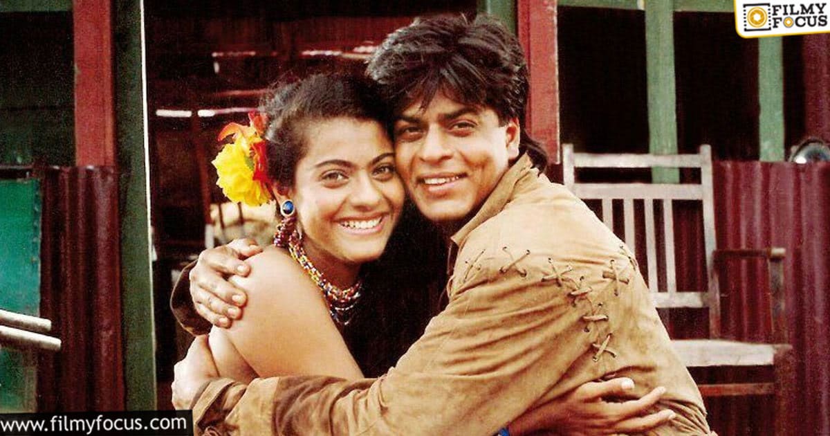 Know How Shahrukh Khan Made Kajol Comfortable Shooting a Song? - Filmy ...