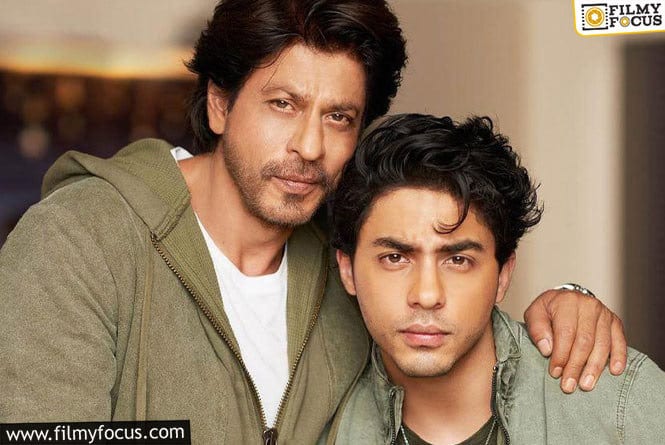 SRK and son Aryan Khan Record their Statements in Drug Trafficking Case !