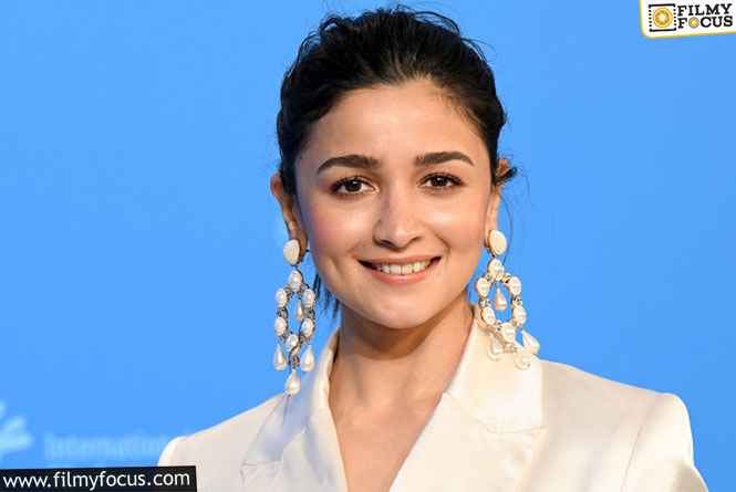 Alia Bhatt Reveals how She Got her Acting Interests