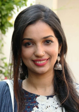 Kanika Dhillon image