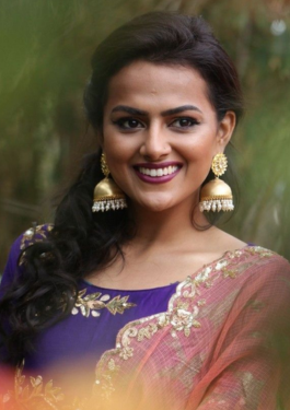 Shraddha Srinath image