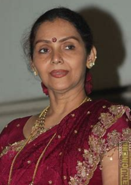 Fathima Babu : Biography, Age, Movies, Family, Photos, Latest News ...