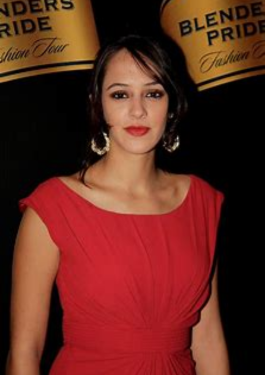 Hazel Keech image