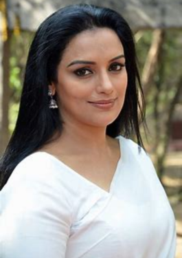 Malavika image