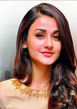 Aditi Arya : Biography, Age, Movies, Family, Photos, Latest News ...