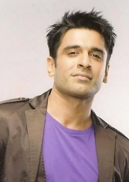 Eijaz Khan