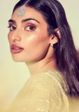 Athiya Shetty image