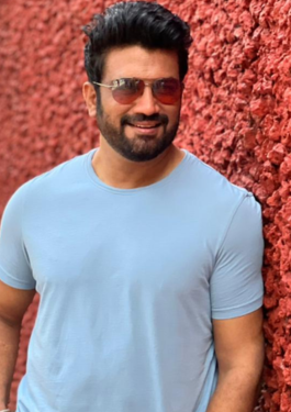 Sharad Kelkar