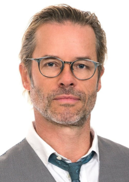 Guy Pearce image