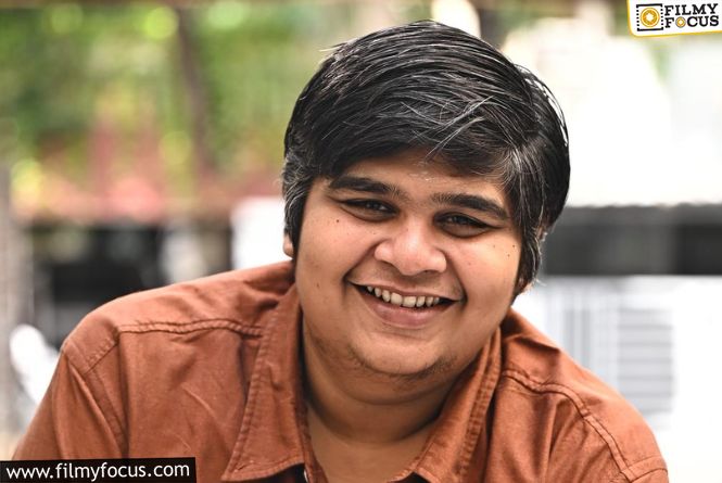 Karthik Subbaraj Made A Statement Regarding Filmmakers - Filmy Focus