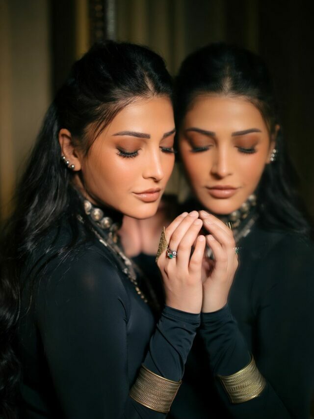Shruti Haasan Stylish Stills in Black Outfit