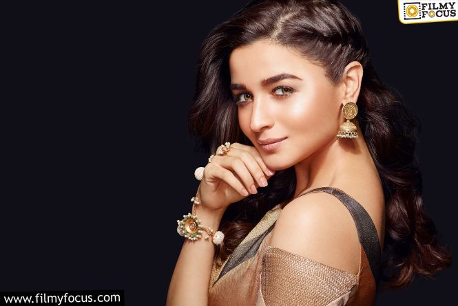 Alia Bhatt Will Star In A Classic Love Story Following “Love & War”