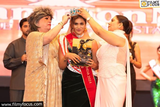 Hemalatha Reddy Wins The Title Of Glammonn Mrs. India 2024