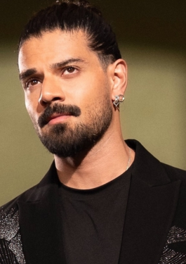 Sooraj Pancholi image