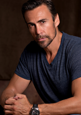 Daniel Bernhardt image