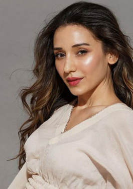 Heli Daruwala image
