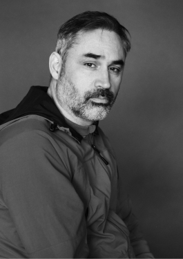 Alex Garland image