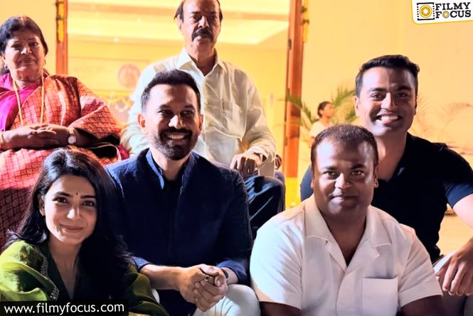 Samantha Shares Festive Moments With Raj Nidimoru And Family