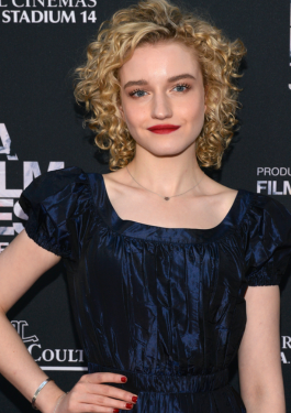 Julia Garner