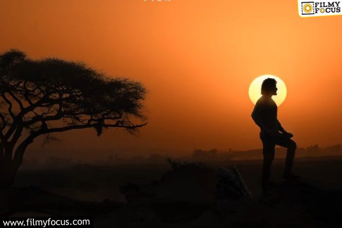 Fans In Dubai Get Special Screening Of SSMB29 Title Launch